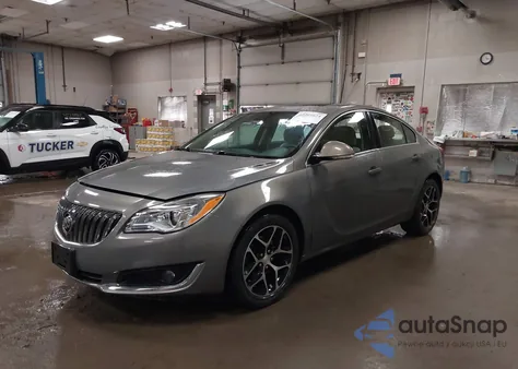 2017 Buick Regal Turbo Sport Touring z USA, uszkodzony, nr VIN 2G4GL5EX9H9190676